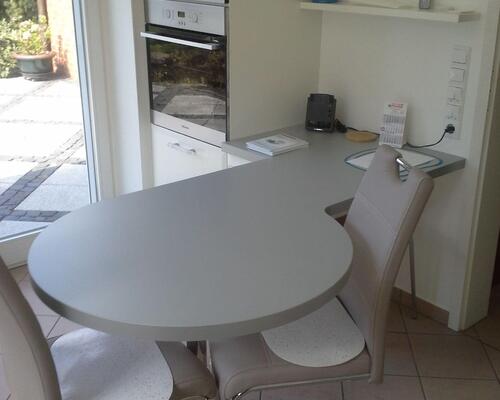 Tisch und Stühle, Maßanfertigung