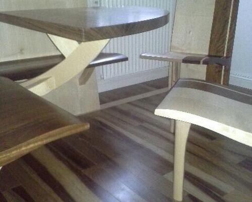 Tisch und Stühle, Maßanfertigung